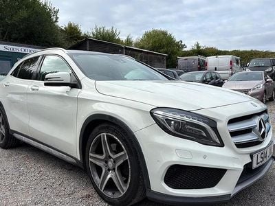 Mercedes GLA220