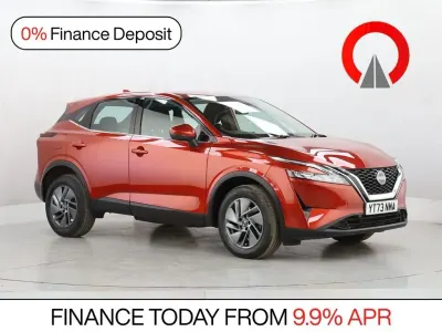 Used Nissan Qashqai Acenta Premium 158 HP (116 kW) 2023 Red SUV