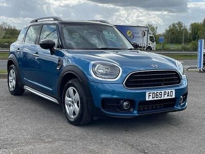 Used Mini Cooper Countryman Classic 136 HP (100 kW) 2019 Blue SUV