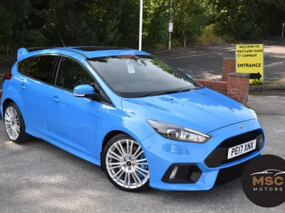 Used Ford Focus 2017 Blue Hatchback