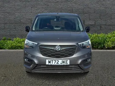 Used Vauxhall Combo S 100 HP (73 kW) 2022 Grey MPV