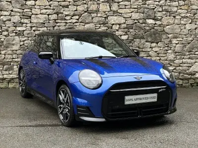 New Mini Cooper Sport 135 kW (184 HP) 2025 Blue Hatchback