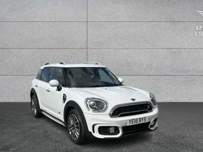Used Mini Cooper S Countryman 190 HP (139 kW) 2018 White SUV