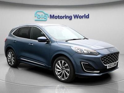 Usado Ford Kuga Vignale 190 HP (139 kW) 2023 Azul SUV