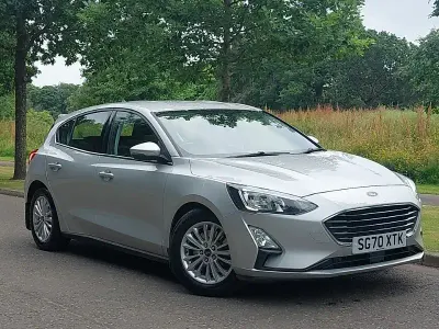 Used Ford Focus Titanium 150 HP (110 kW) 2020 Silver Hatchback