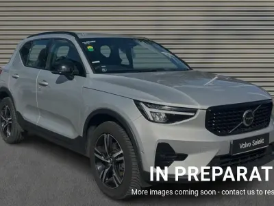 Used Volvo XC40 Plus 163 HP (119 kW) 2023 Silver SUV