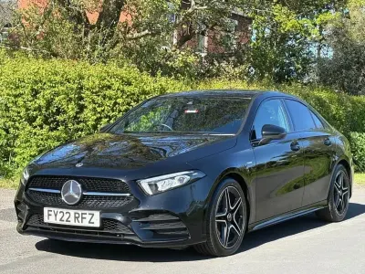 Begagnad Mercedes A180 Executive 116 HK (85 kW) 2022 Svart Sedan