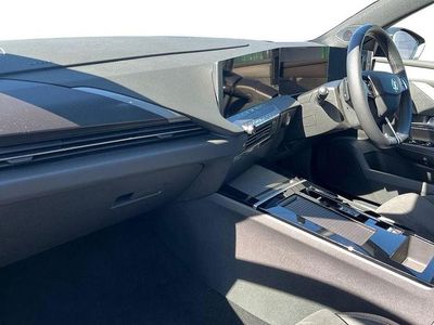 Used Vauxhall Astra Ultimate 178 HP (130 kW) 2024 Grey Estate