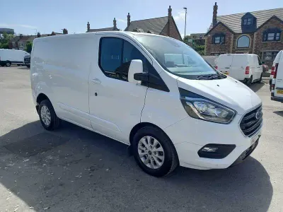 Used Ford Transit Custom Limited 2022 White