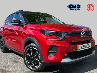 Usado Citroën e-C3 83 kW (113 HP) 2025 Vermelho Citadino
