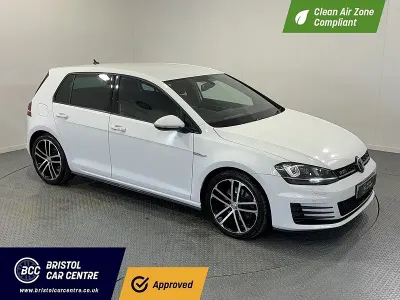 Begagnad VW Golf VII GTD 2016 Vit Halvkombi