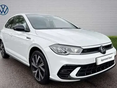 Begagnad VW Polo R-line 110 HK (80 kW) 2024 Vit Halvkombi