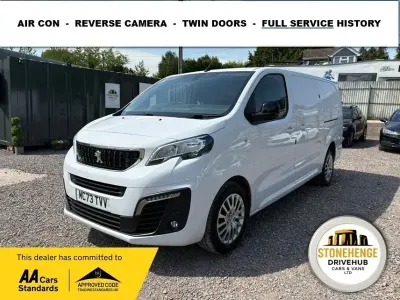 Second-hand Peugeot Expert Premium 2023 Alb Van