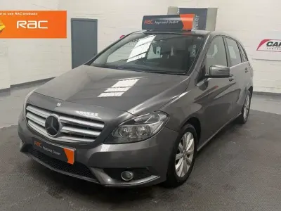 Begagnad Mercedes B180 SE 109 HK (80 kW) 2013 Grå Minibuss