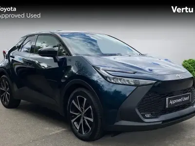 Second-hand Toyota C-HR Design 223 CP (164 kW) 2026 SUV