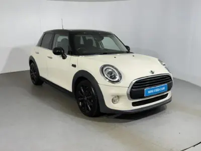 Used Mini Cooper Hatch 136 HP (100 kW) 2018 White Hatchback
