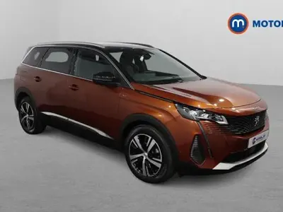 Używany Peugeot 5008 GTi 136 KM (100 kW) 2024 Brązowy SUV