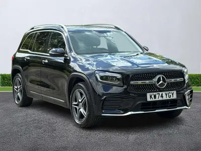 Begagnad Mercedes GLB200 AMG Line Premium 163 HK (119 kW) 2025 Svart SUV