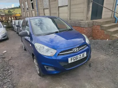 Used Hyundai i10 Classic 86 HP (63 kW) 2011 Blue Hatchback