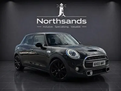 Usado Mini Cooper S Hatch 2015 Gris Utilitario