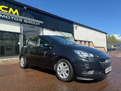 Second-hand Vauxhall Corsa Design Edition 95 CP (69 kW) 2015 Negru Hatchback