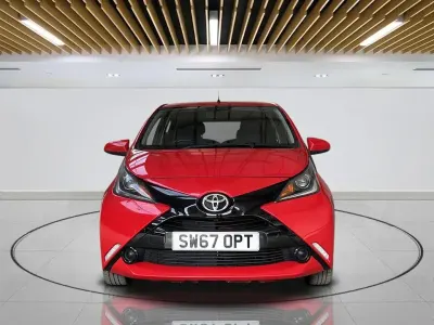 Used Toyota Aygo X-play 68 HP (50 kW) 2018 Red Hatchback
