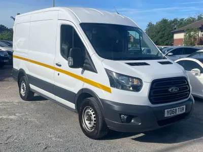 Used Ford Transit 105 HP (77 kW) 2019 White Van