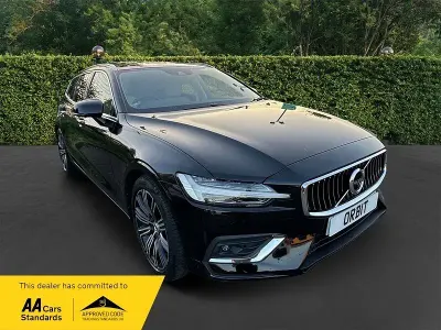 Usado Volvo V60 Inscription 2018 Preto Carrinha