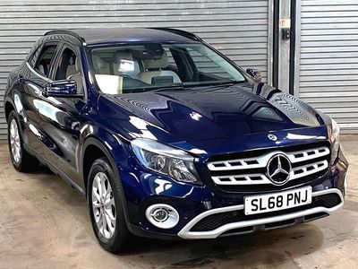 Used Mercedes GLA200 Executive 136 HP (100 kW) 2018 Blue SUV