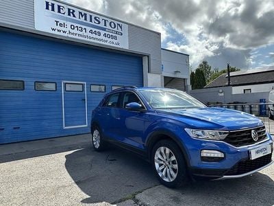 Used VW T-Roc SE 150 HP (110 kW) 2019 Blue SUV