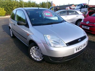 Silver Used 2004 Ford Fiesta Hatchback | £1,699 (Fair price)