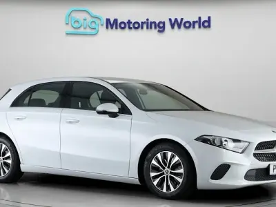 Used Mercedes A180 SE 116 HP (85 kW) 2021 White Hatchback
