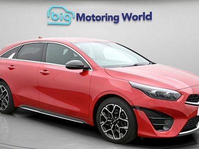 Begagnad Kia ProCeed GT-Line 160 HK (117 kW) 2023 Röd Kombi