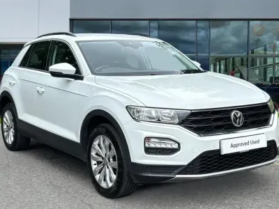 Used VW T-Roc SE 150 HP (110 kW) 2020 White SUV