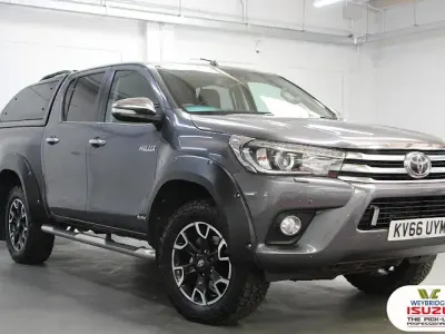 Used Toyota HiLux 150 HP (110 kW) 2020 Pickup