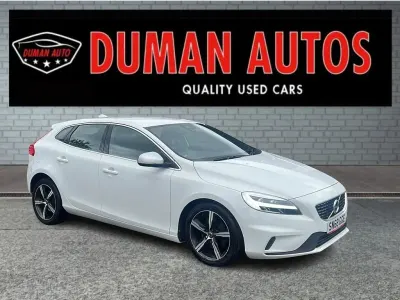 Used Volvo V40 R-Design 122 HP (89 kW) 2018 White Hatchback