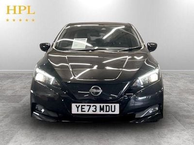 Begagnad Nissan Leaf N-Connecta 110 kW (150 HK) 2023 Svart Halvkombi