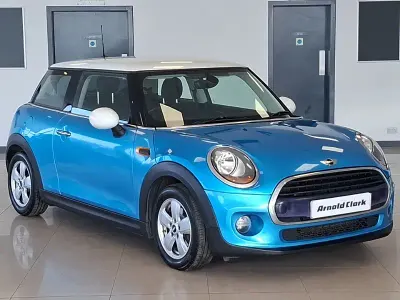 Used Mini Cooper Hatch 136 HP (100 kW) 2017 Blue Hatchback