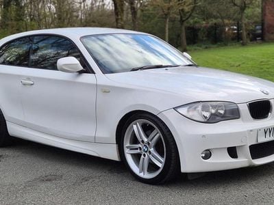 Usado BMW 118 M Sport 143 HP (105 kW) 2011 Branco Citadino