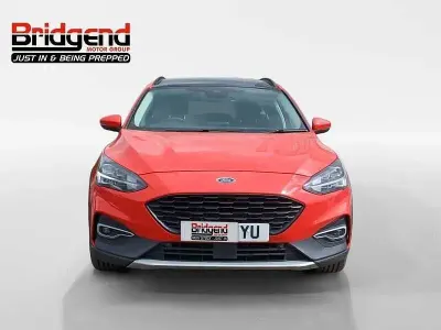 Gebraucht Ford Focus Active X 120 PS (88 kW) 2021 Rot Kombi