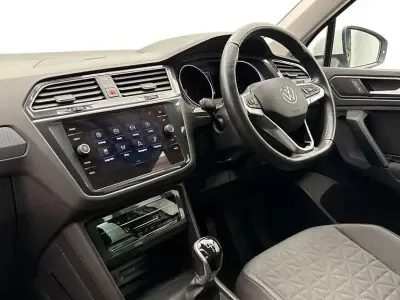 Used VW Tiguan Life 150 HP (110 kW) 2021 White SUV