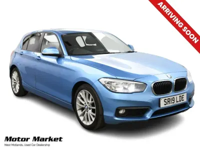 Używany BMW 118 Comfort Edition 136 KM (100 kW) 2019 Niebieski Hatchback
