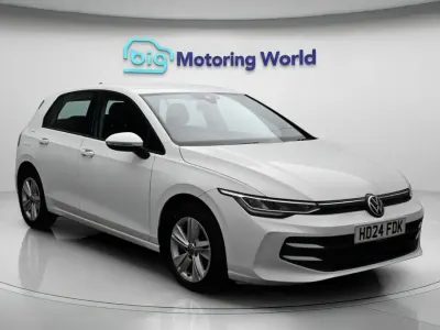 Used VW Golf VIII S 115 HP (84 kW) 2024 White Hatchback