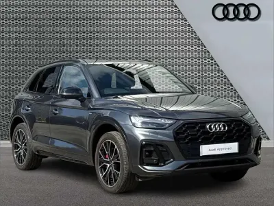 Used Audi Q5 Comfort 261 HP (191 kW) 2022 Grey SUV