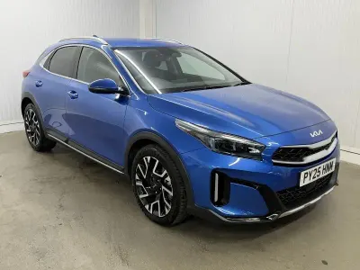 Usado Kia XCeed 2025 Azul SUV