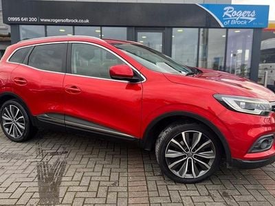 Used Renault Kadjar Iconic 115 HP (84 kW) 2019 Red SUV
