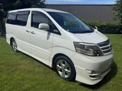 Used Toyota Alphard 159 HP (116 kW) 2007 Black MPV