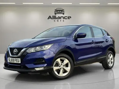 Used Nissan Qashqai Acenta Premium 2019 Blue SUV