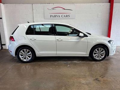 Used VW Golf VII SE 125 HP (91 kW) 2017 White Hatchback