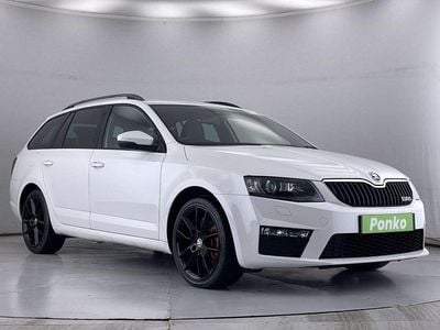White Used 2015 Skoda Octavia vRS Estate | £11,300 (Fair price)